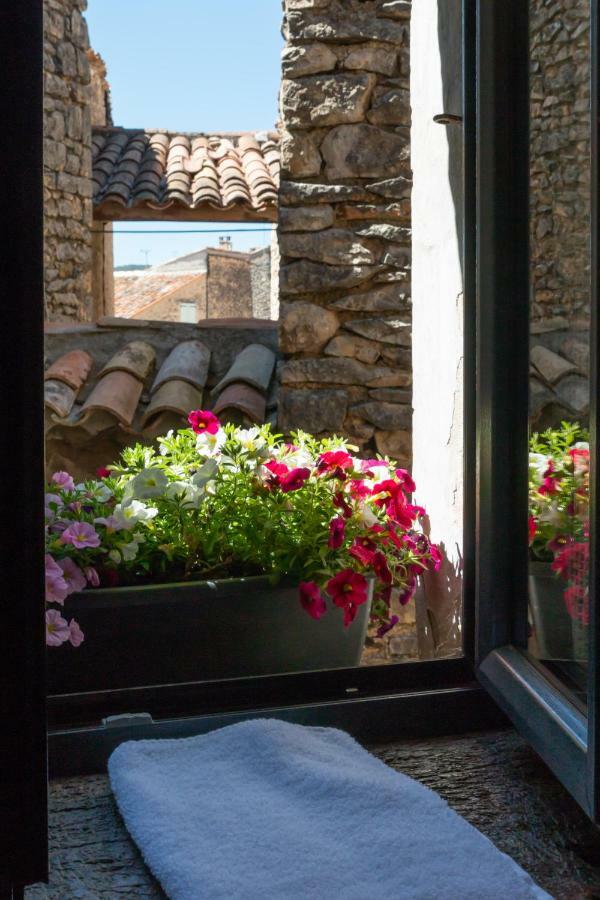 Une Calade Et Des Plumes Hotel Mallefougasse-Auges Exterior photo